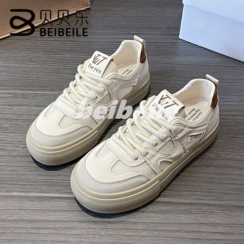 Zapatos de malla transpirables de malla de zapatos blancos de mujer 2024 primavera y verano nuevos zapatos de skate de estilo extranjero zapatos casuales de mujer