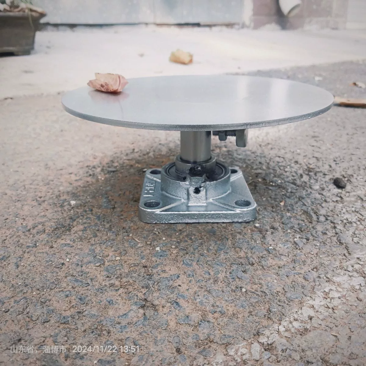 Поворотный стол может заблокировать стальной лист материал Ki Stone Цветочный дисплей в прямом эфире