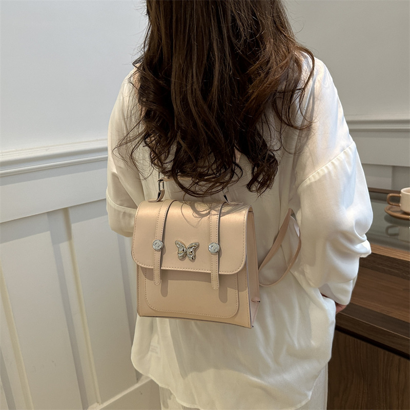 Butterfly mochila para mujeres 2024 nuevo retro versátil mochila escolar pequeña mochila de estilo universitario bolso de clase
