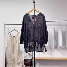 春夏新款文艺复古V领盘扣宽松大码开衫衬衣长袖刺绣薄亚麻衬衫女