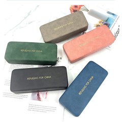 廠批新款羊巴紋字母正方眼鏡盒 大框平光近視防藍光老花鐵盒 可印