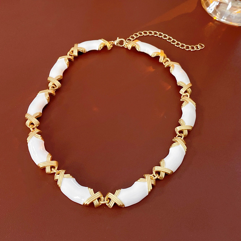 Medieval vintage diamantes geométricos oval pendientes collar ligero lujo nicho cadena clavícula juegos de joyería retro