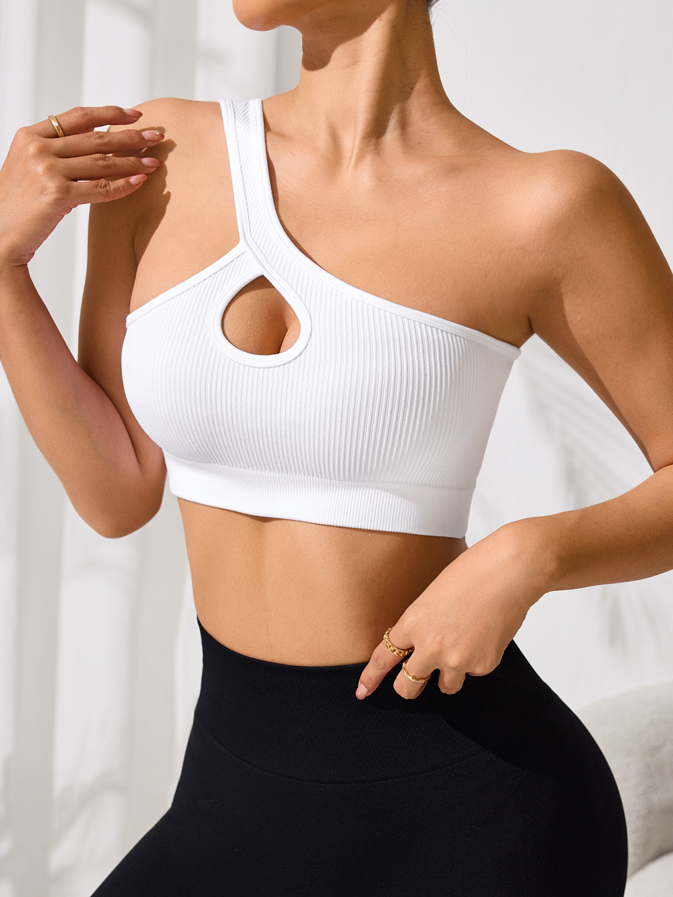 Europa y los Estados Unidos un nuevo hombro sexy cinturón de hombro chaleco deportivo para mujeres yoga correr fitness ropa interior de correr de color sólido