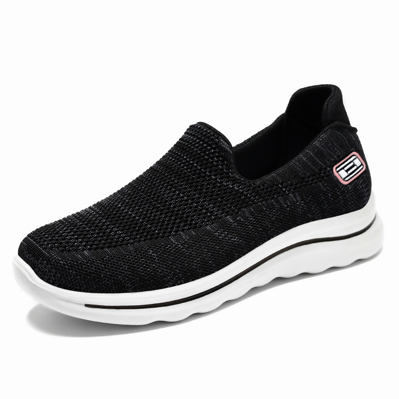 Zapatos casuales de primavera para hombre del fabricante original, cómodos zapatos sin cordones de suela blanda para papás de mediana edad y mayores.