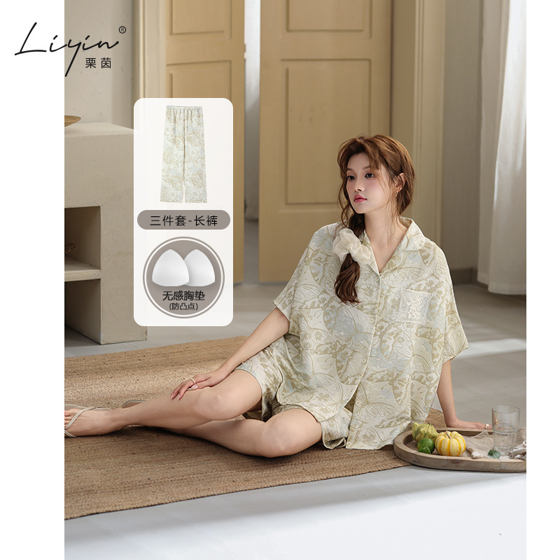 Li Yin's niche design bubble cotton women's pajamas for summer, with chest pads, short sleeves, suitable for going out, three-piece home wear set Li Yin's niche design bubble cotton women's pajamas for summer, with chest pads, short sleeves, suitable for going out, three-piece home wear set