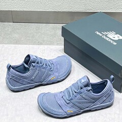 純正オリジナル NB MT10O レトロランニングシューズ三宅一生グレーブルーメッシュ通気性クロスカントリーランニングシューズ快適なウェーディングシューズ
