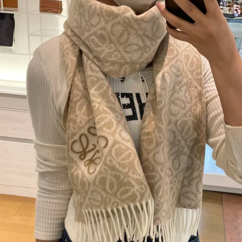 New Embroidered Luojia High-End Checkerboard Jacquard Scarf Warm Shawl Autumn and Winter Versatile Unisex