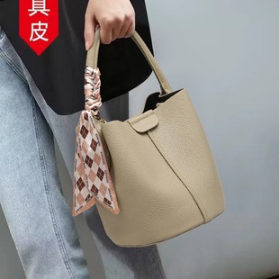 ��ی�������2025�¿Ů���μ�б����ĸ߼�����Ƥ�����ˮͰ��