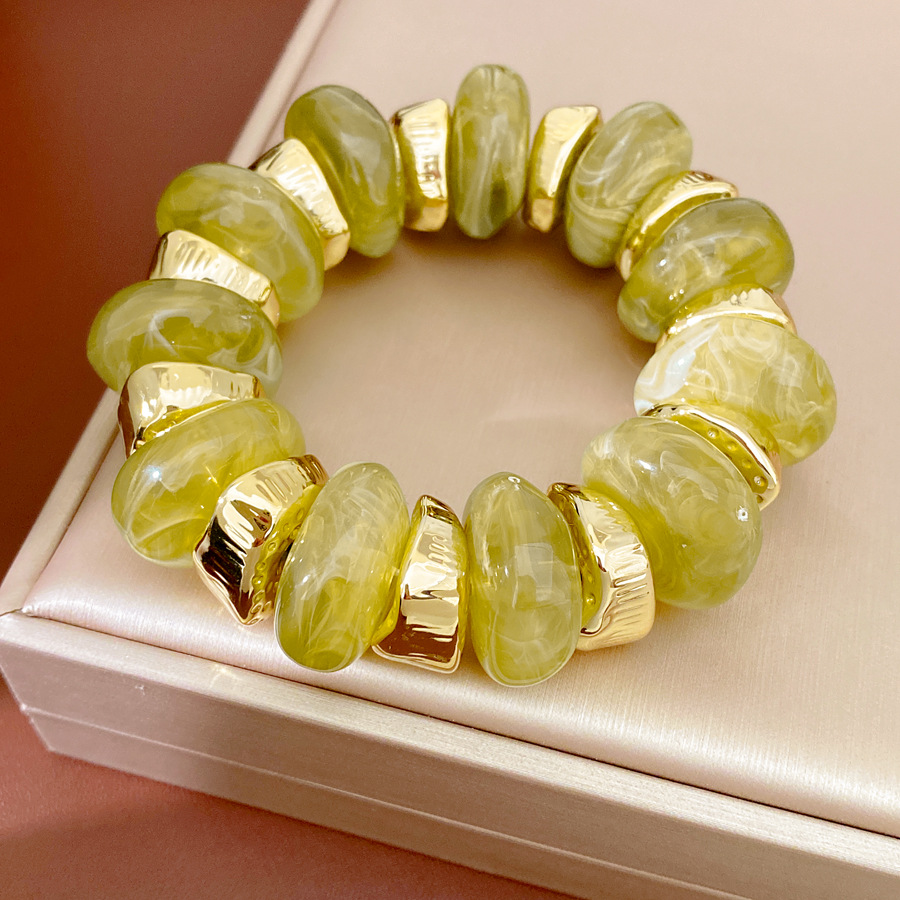 Acrílico irregular geometría redonda cuentas pulsera elástica ligera pulsera de nicho de lujo Europa y América temperamento transfronterizo joyería