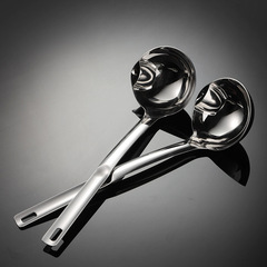 Earn 304 stainless steel filter oil spoon with a bright finish, kitchen practical small tool, soup to remove oil spoon, large soup bowl