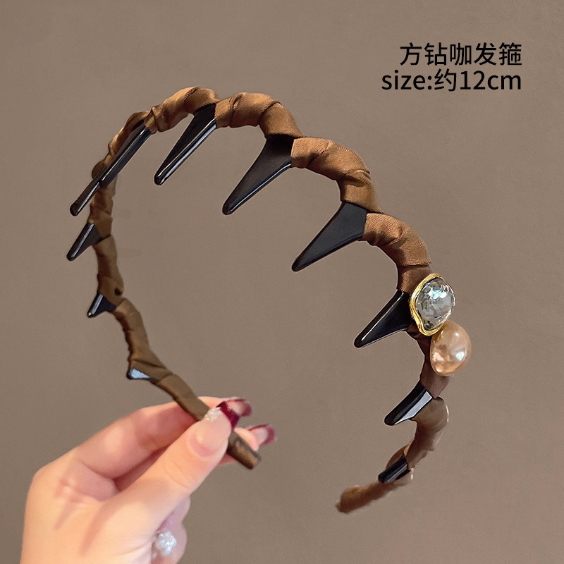 珍珠水钻高颅顶波浪发箍带齿防滑洗脸发卡头饰女2025新款齿梳头箍|undefined