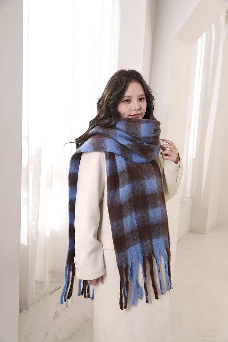 Écharpe épaisse en mohair automne-hiver 2024 avec atmosphère, chaleur haut de gamme, version coréenne polyvalente pour hommes et femmes_voghion.com