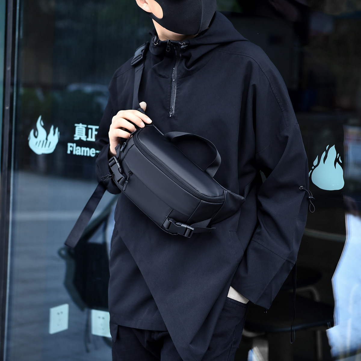 2023 Otoño e Invierno nueva bolsa de pecho de los hombres deportes funcional cintura bolsa casual hombro mensajero bolsa multifuncional bolsa al aire libre