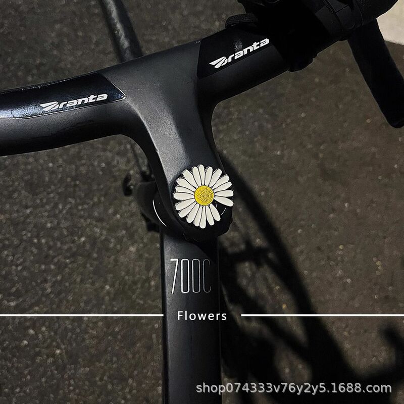 Cure cute bicycle decoration metal daisy electric motorcycle road handlebar jewelry creative diy accessories
