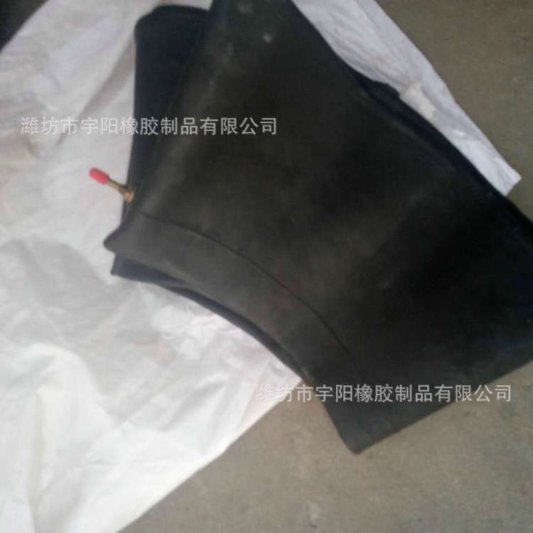 11-32  12.4-32 农用车轮胎内胎