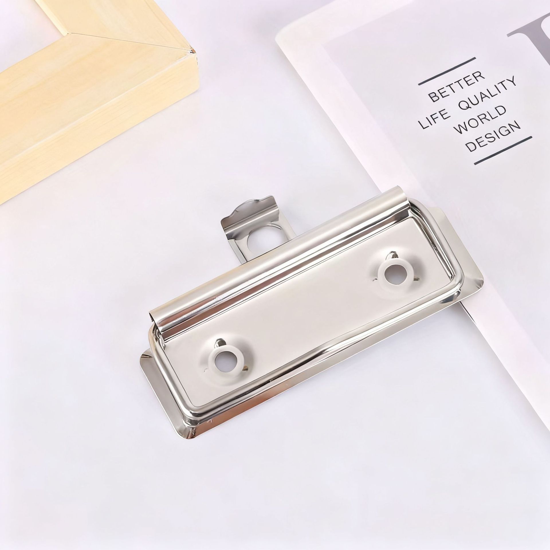 후크가 있는 7CM 광택