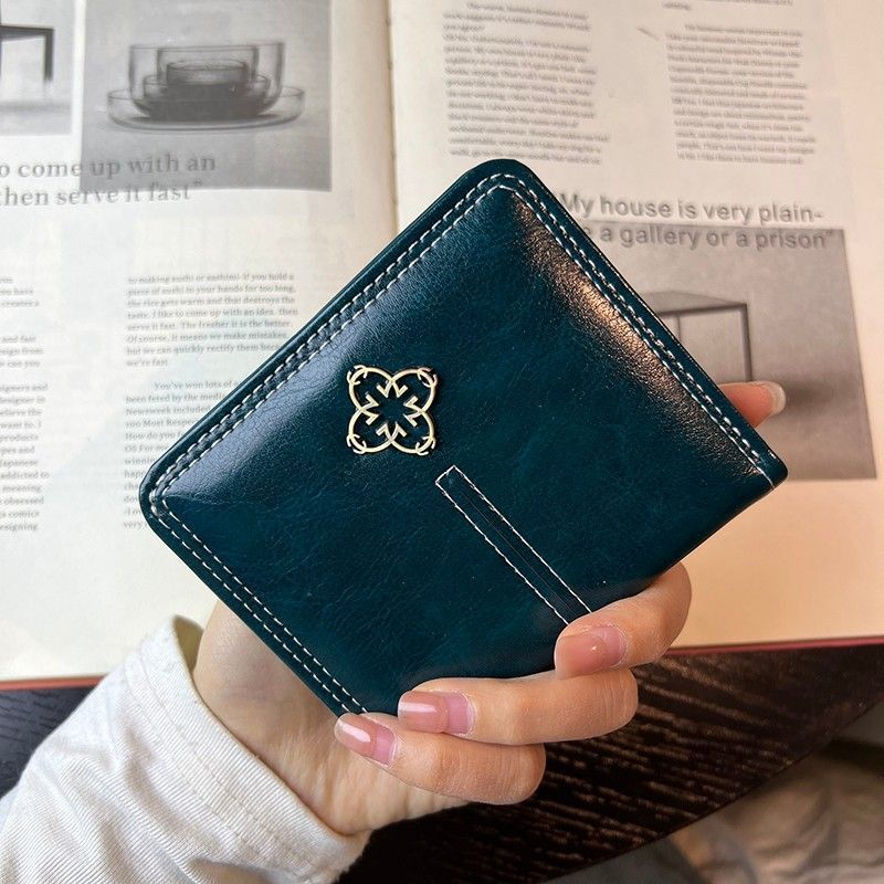 High-Appearance Short Wallet for Women, Vintage Oil Wax Leather, Fashionable and Versatile, Thin Snap Button Wallet, Coin Purse Two-In-One