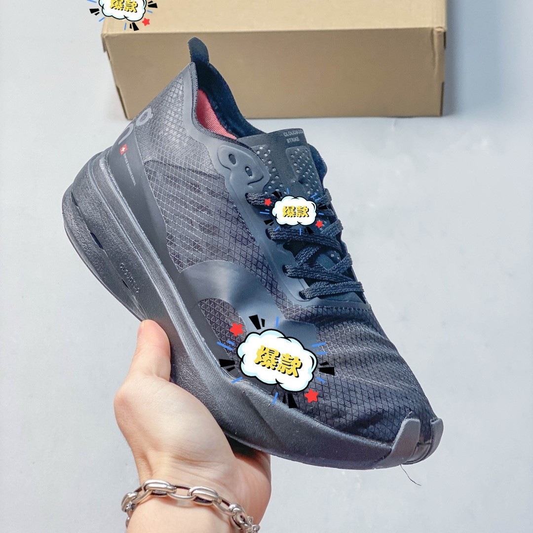 On Cloudboom Strike Long-Distance Racing Running Shoes Ultra-Lightweight Breathable Foam Cushioning Sports Shoes