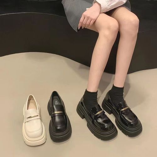 Heeled women's shoes with thick soles and chunky heels, suitable for autumn and winter fashion, versatile for commuting, retro style, comfortable Loafers, trendy
