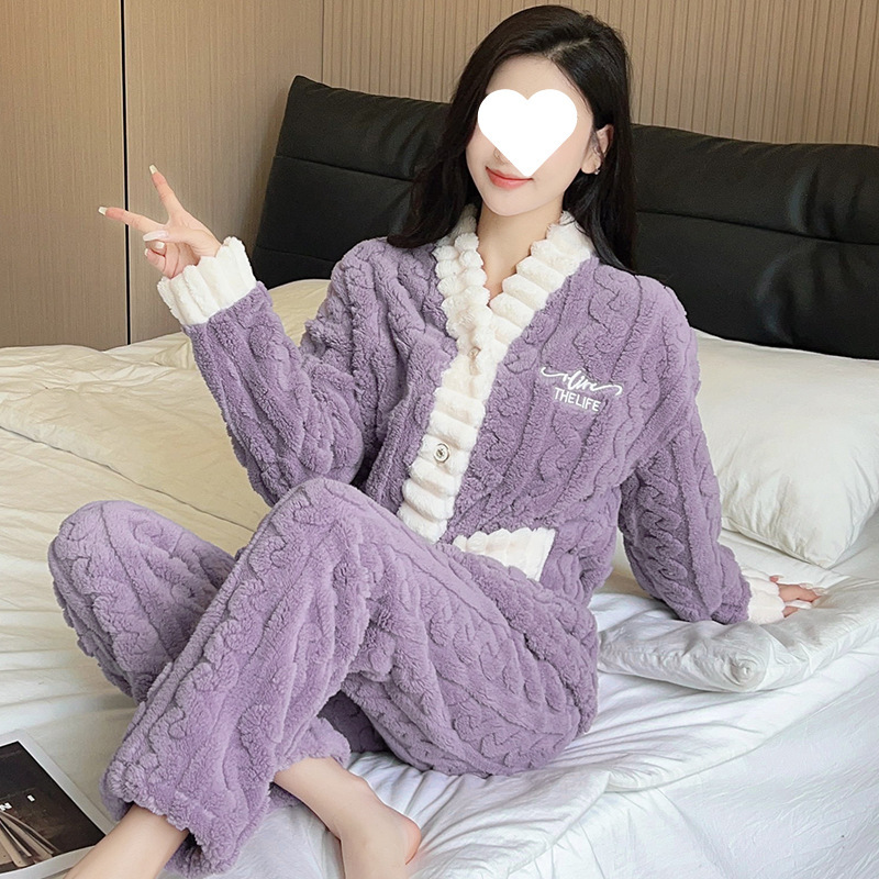 韩版字母休闲珊瑚绒睡衣女秋冬款加绒加厚保暖大码女士家居服包邮