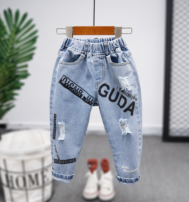 韩版男童个性牛仔裤秋季新款韩版男孩百搭字母休闲裤儿童洋气长裤