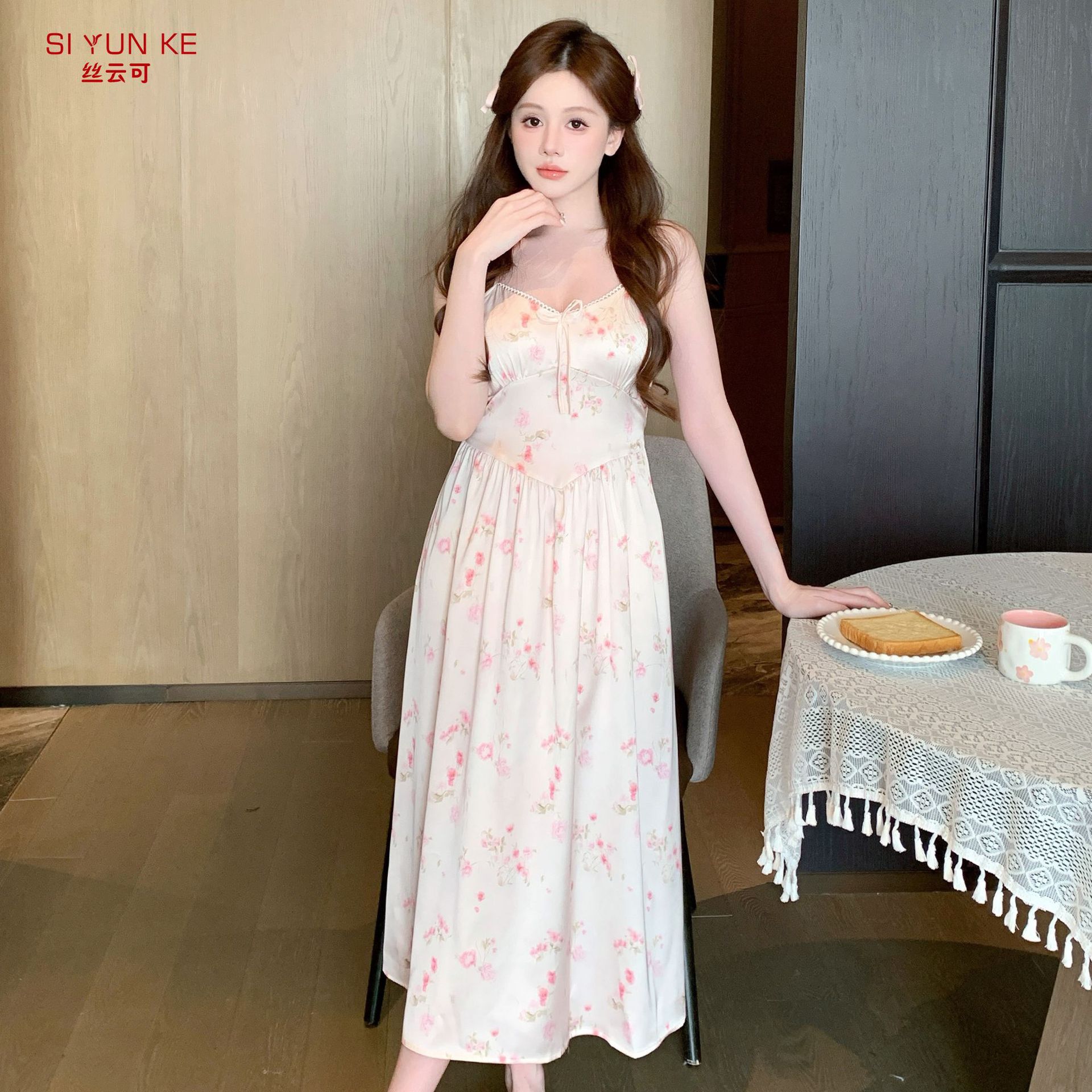 Sexy Women's Pajamas Small Chest Pure Desire Sling Nightdress Pajamas Pastoral Style Small Floral Long Dress with Chest Pad Hot Home Clothes