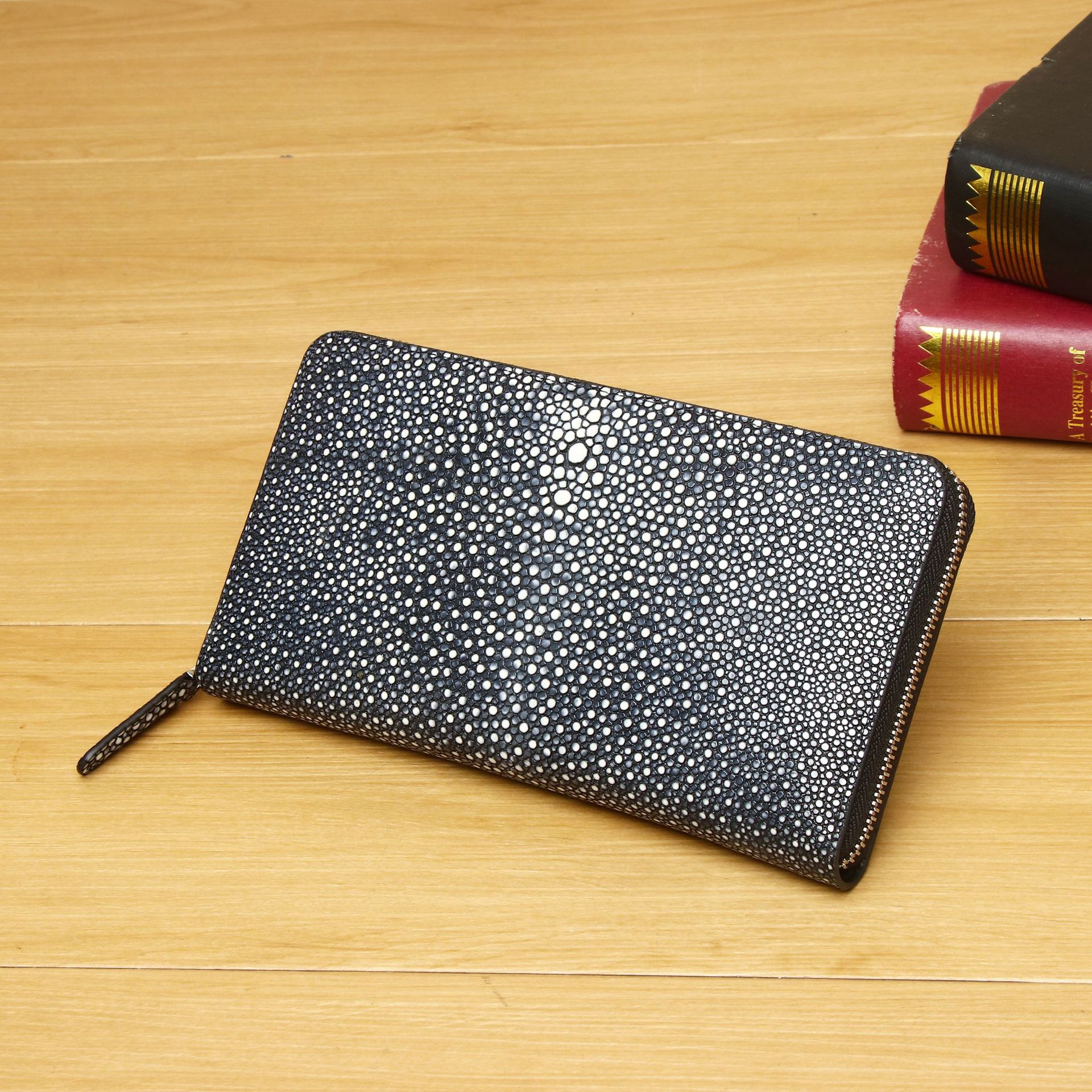 Túi clutch nam họa tiết vân cá ngọc trai đánh bóng phong cách kinh doanh