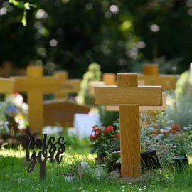 金属工艺品;壁挂、壁饰;其他装饰摆件