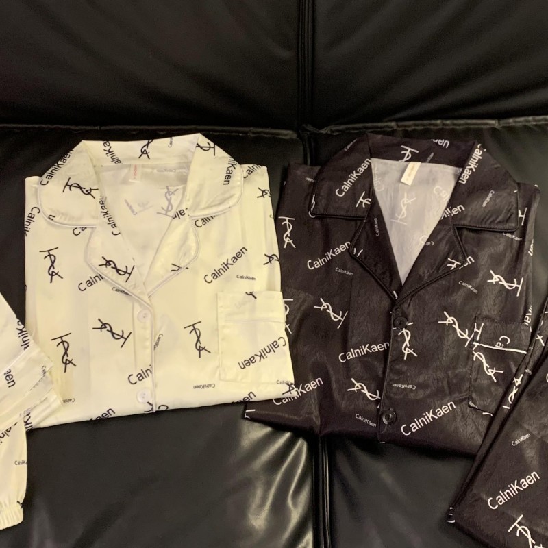 Los pijamas japoneses de Mickey usan un hombre y una mujer de primavera y otoño de manga larga de seda de hielo de alto grado sentido más el tamaño de invierno