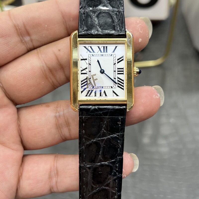 Genuine Leather Popular Classic Square Steel Strap Pointer Tank Santos Couple Diamond Popular Women's Watch Quartz