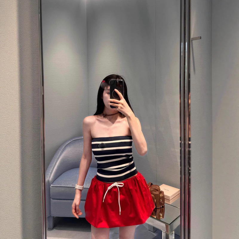 2025 Summer New Miu Nanyou Factory Socialite Royal Sister Style Contrasting Stripesd Slimming Look Tube Top
