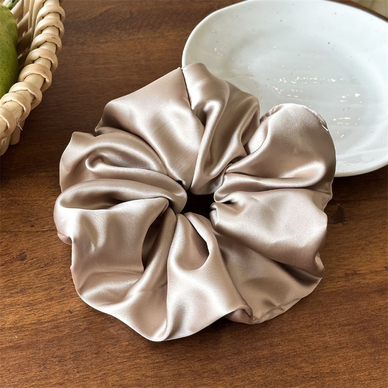 29g Weight Hair Tie Hair Accessories Type 1 Piece Quantity Casual, Holiday, Street Occasion satin Material Solid Color Pattern All Seasons Season Women's Gender Elegant, Lady, Advanced Sense Style Elegant Lady Advanced Sense Women's Solid Color Satin Hair Tie 10