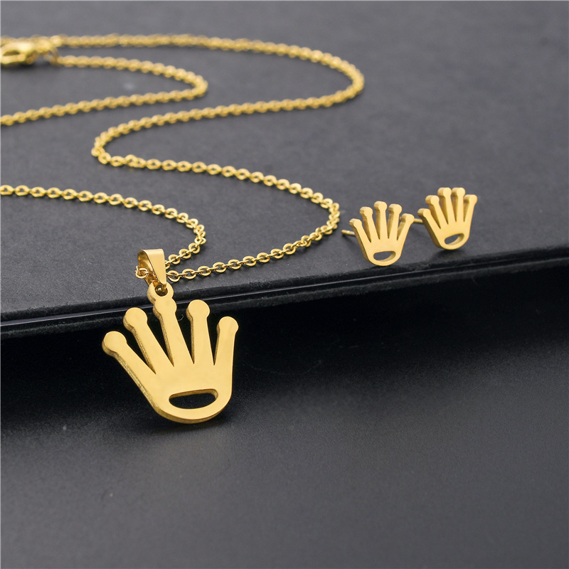 Crown Pattern Women'S Gender Retro Crown Pendant Stainless Steel Necklace Earrings Set