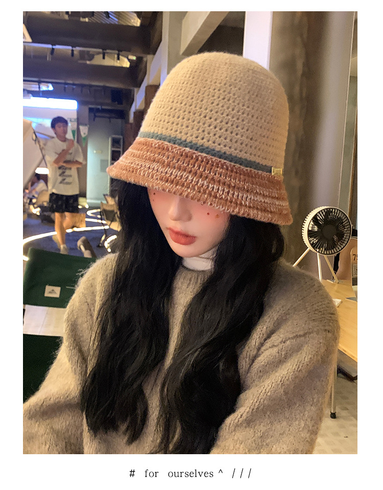 Cappello da scodella coreano lavorato a maglia coreano da donna per l'autunno e l'inverno Calore all'aperto Piccola folla Clip a colori Sfilata di moda Volto piccolo_voghion.com