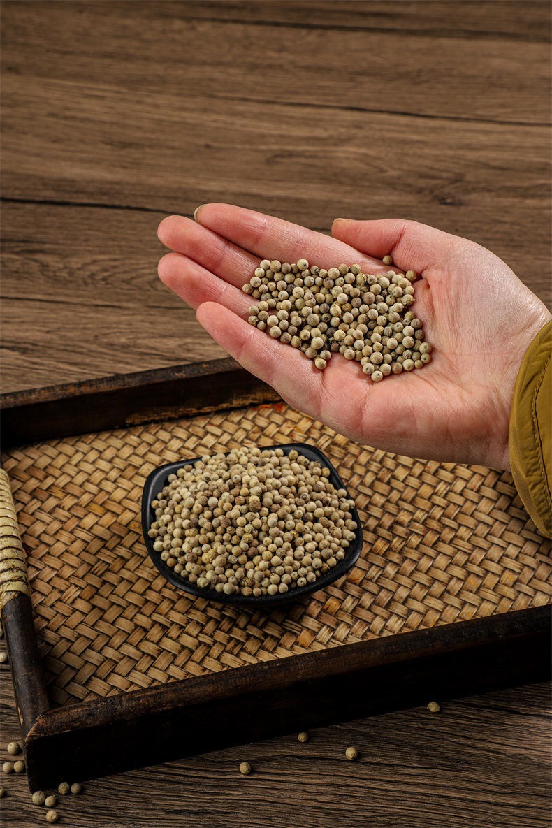 White Peppercorns Bai Hu Jiao 500g Dried Hainan Whole Pepper Grains for Cooking Marinades and Herbal Tea specifications