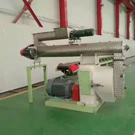 饲料加工设备;肥料加工设备;畜牧养殖机械
