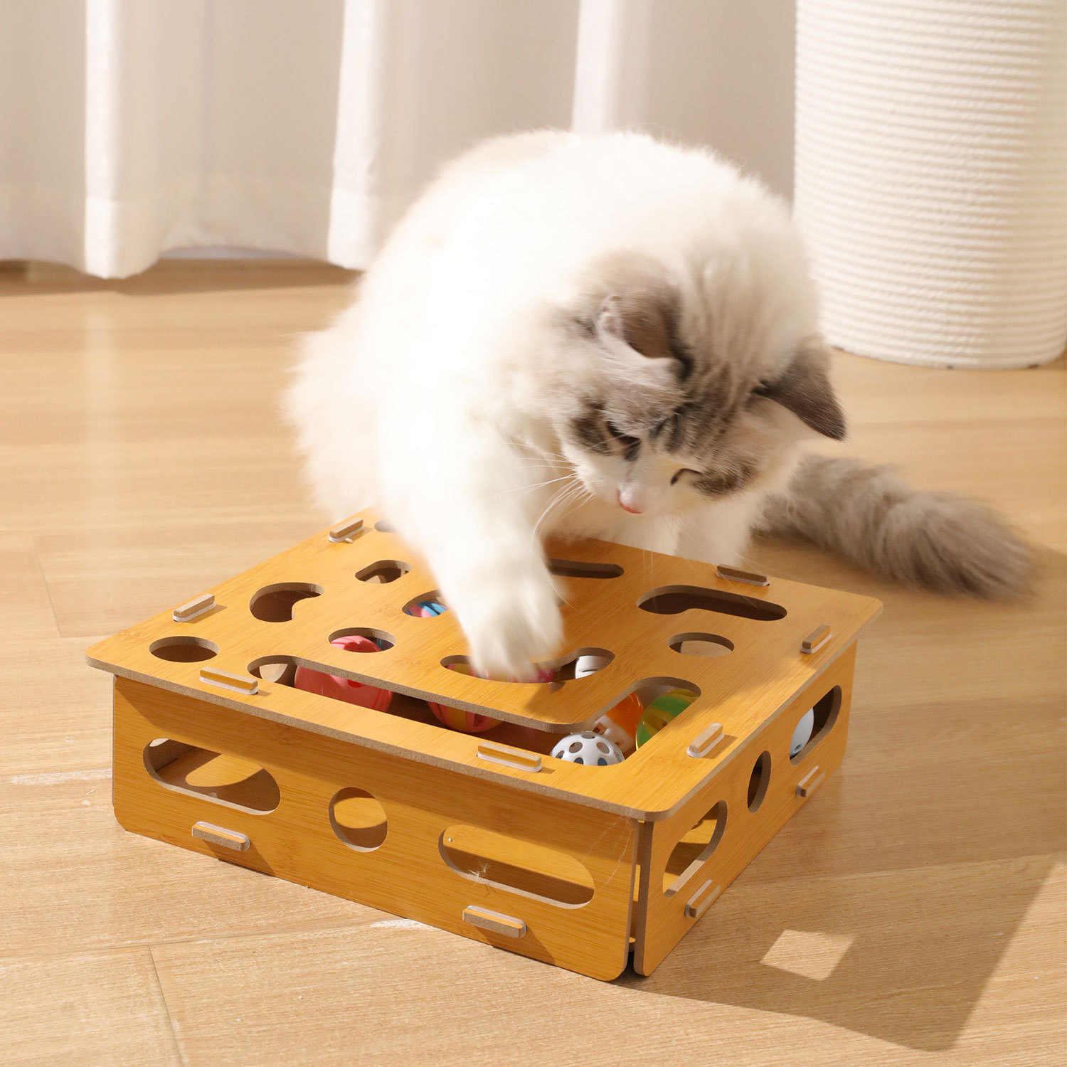 Gato auto-alivio artefacto mascota rompecabezas agujero juego de juguete laberinto caja divertido gato palo pista bola de campana