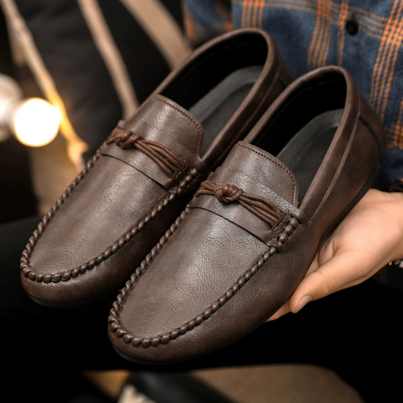 Spring Social guy casual shoes tide shoes Doudou shoes men's lazy shoes, kicking men's shoes foreign trade large size