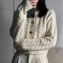 2025��tɫţ�ǿ��黨�_��ë��Ů�־���̿�����ᘿ�С�������¿�