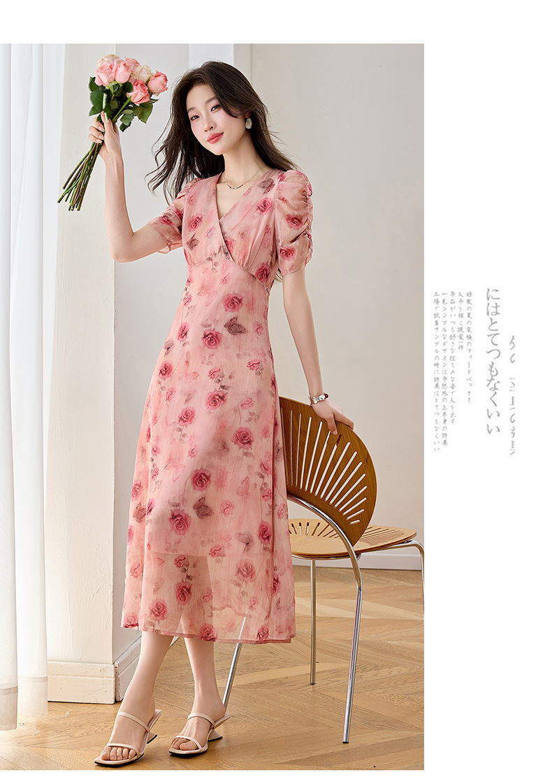 Đầm maxi nữ cổ V thắt eo in hoa dáng dài WA9513 — Hoa hồng chi tiết 15
