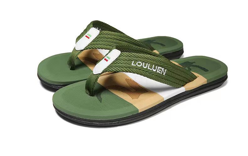 Infradito transfrontalieri Pantofole da spiaggia da uomo Capispalla estivo antiscivolo Spot all'ingrosso di grandi dimensioni_voghion.com