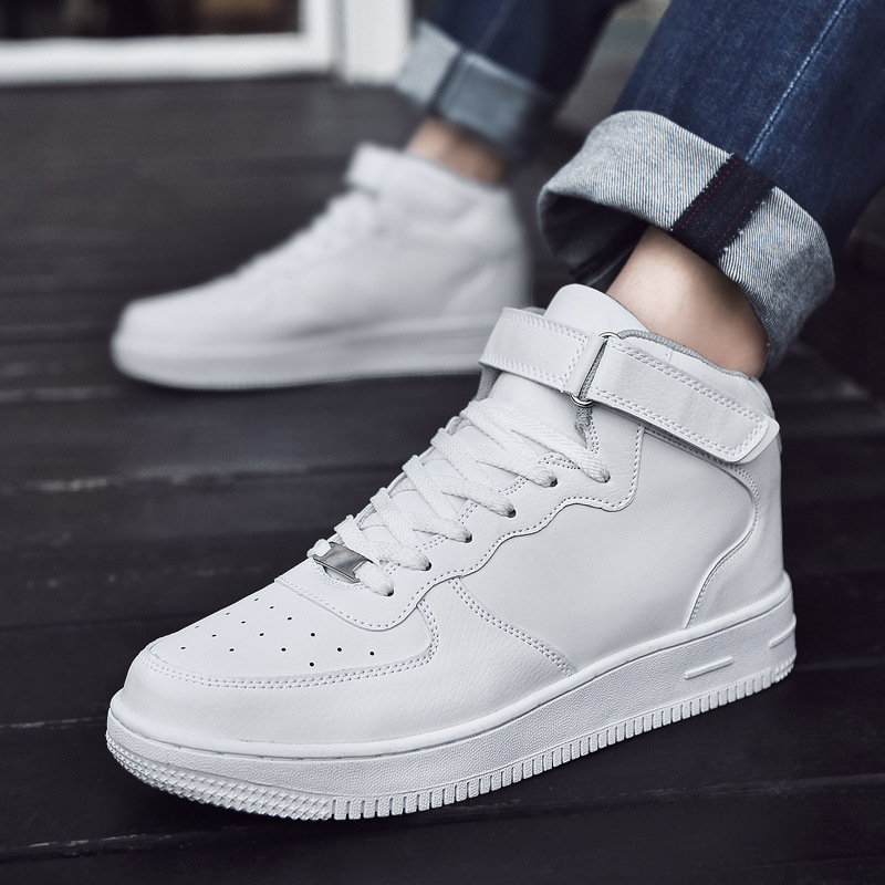 2025 nuevos zapatos de pareja de la Fuerza Aérea No.1 clásicos coreanos zapatos blancos casuales de moda casuales zapatos de skate de alto nivel para hombres y mujeres