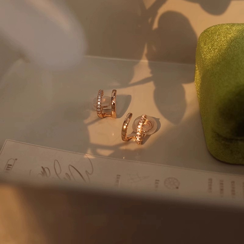 Design sophisticated jewelry