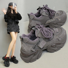 2025�ﶬ�¿��ɫ�ӽq�ϵ�ЬŮ��������\��Ь�r�аٴůЬŮ