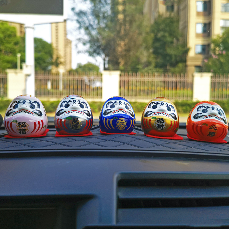 Estilo japonés Damo decoración de cerámica Japonesa Damo huevo suerte Damo pequeño tamaño mini gato afortunado decoración del coche
