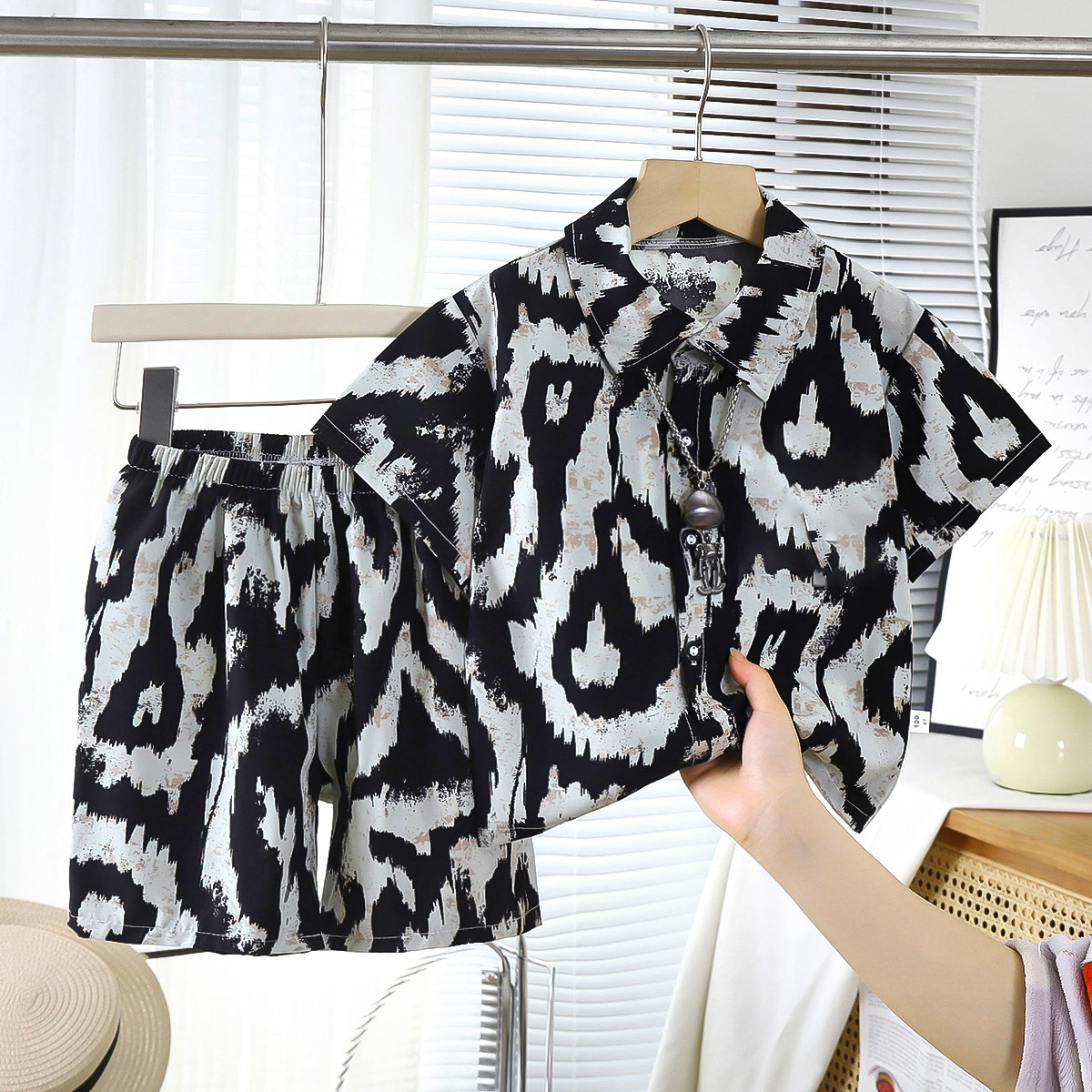2403 shirt set leopard print ring