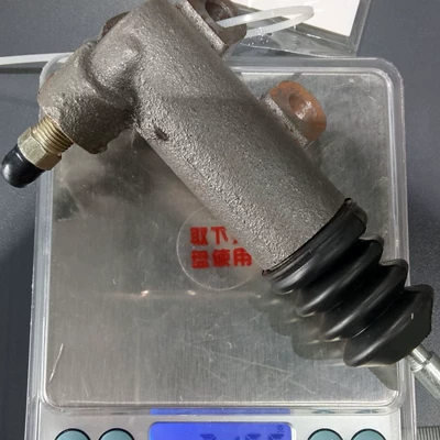 Mufta (ilişmə) işçi silindri slave cylinder