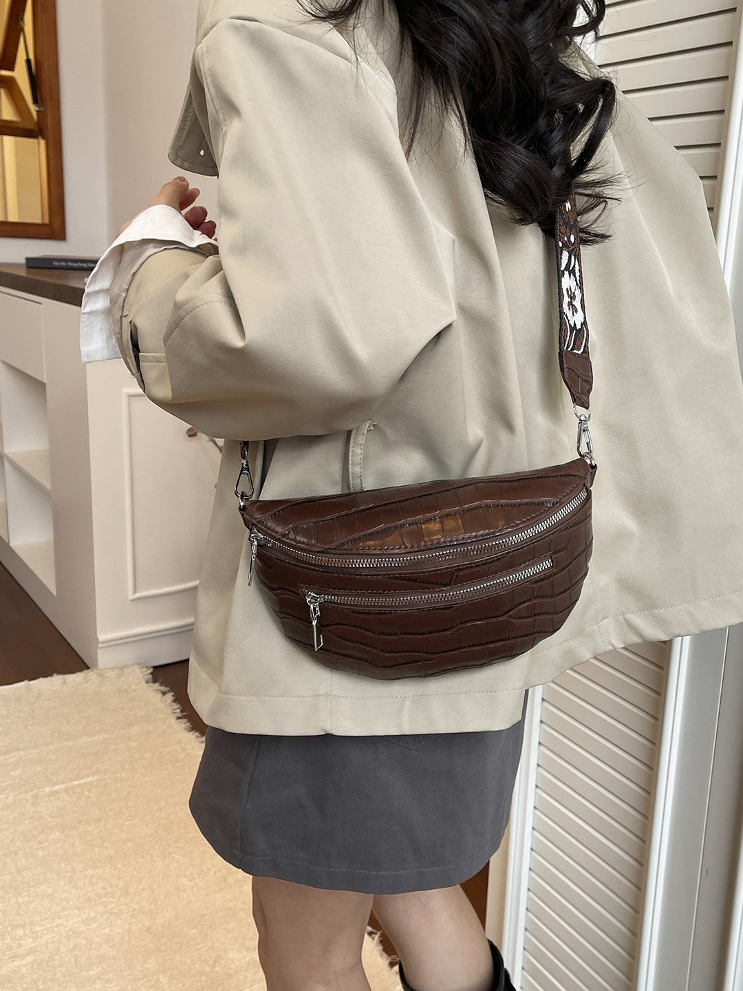 Bolso para mujeres 2026 nuevo estilo transfronterizo de alta calidad bolso de cintura de piedra de alta calidad retro versátil bolso de hombro