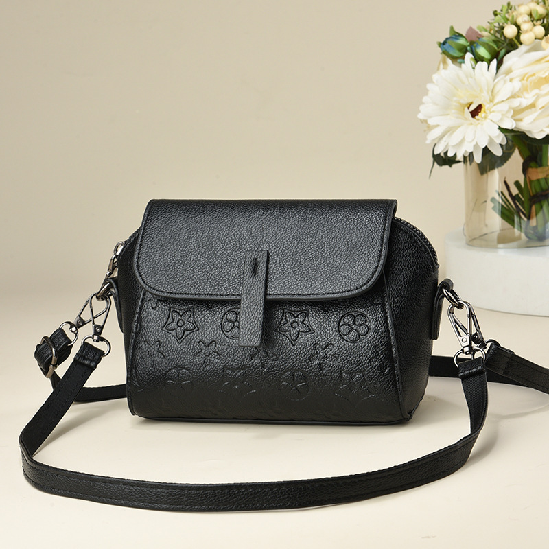Single Shoulder Lightweight Simple Crossbody Women's Small Bag Solid Color Versatile Travel_voghion.com