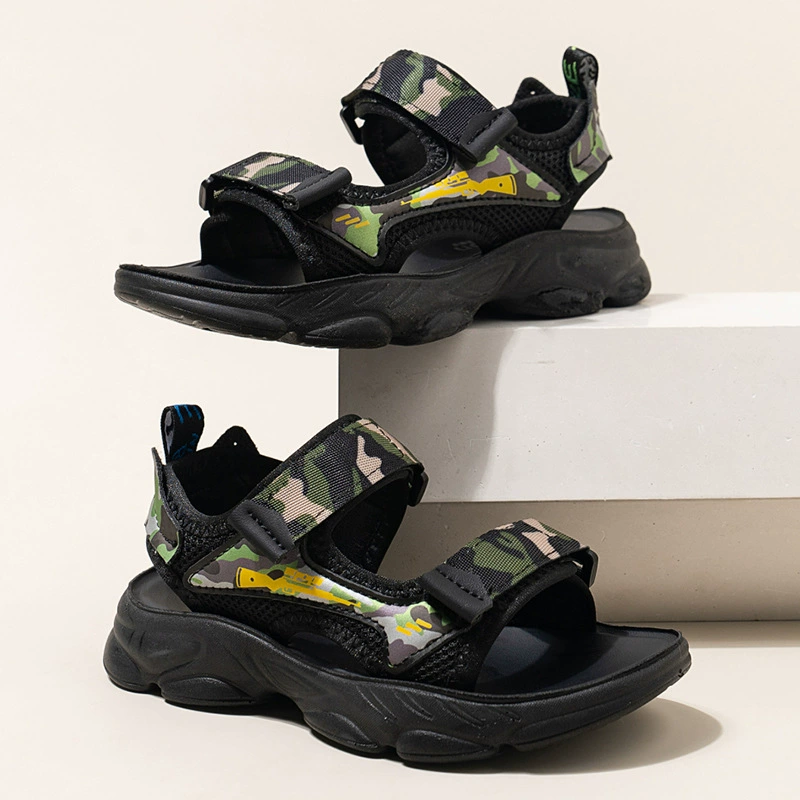 Детская пляжная обувь для мальчиков сандалии лето 2025 новая сетка красная повседневная обувь нескользящая мягкая подошва для мальчиков спортивные сандалии